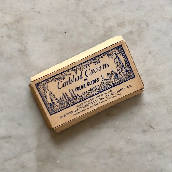 8 Vintage Carlsbad Cavern Color Slides in Box - Picture 2 of 7